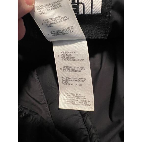 The North Face Women's Black Nuptse Retro Goose Down Quilted Jacket 700 Size M - Picture 7 of 8